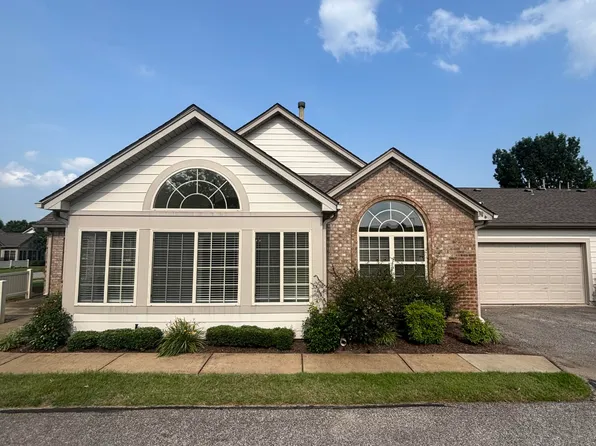 8911 Oak Branch Ln, Olive Branch, MS 38654