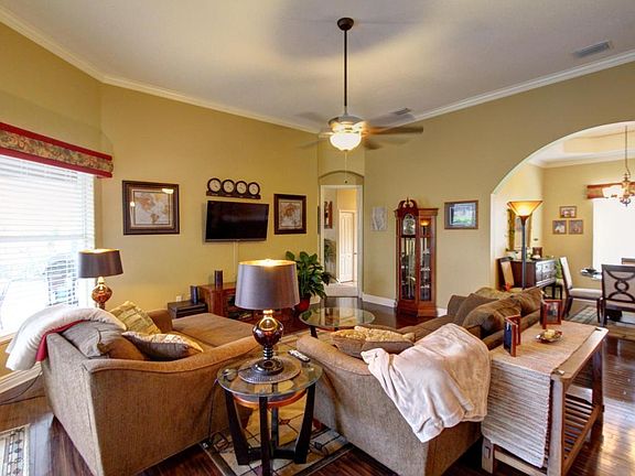4th image of 3661 Gatlin Dr