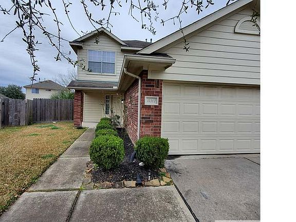 2nd image of 14307 Bryce Meadow Ln