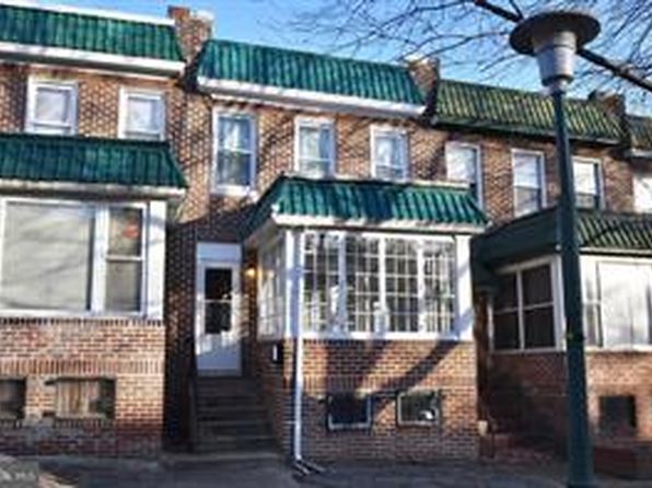 3223 Avon Ave
