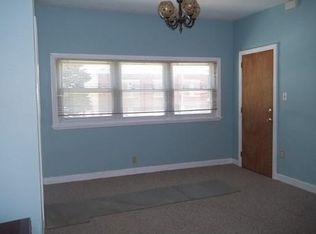 86 Hunter St APT 1, Fall River, MA 02721