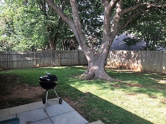 2nd image of 604 Winter Wood Dr