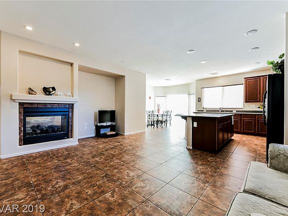 3rd image of 9161 Weeping Hollow Ave