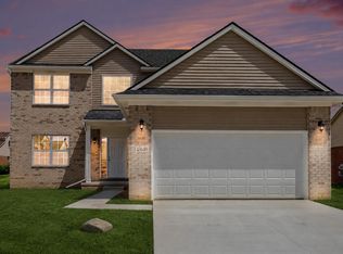 43640 S Timberview Dr, Van Buren Township, MI 48111