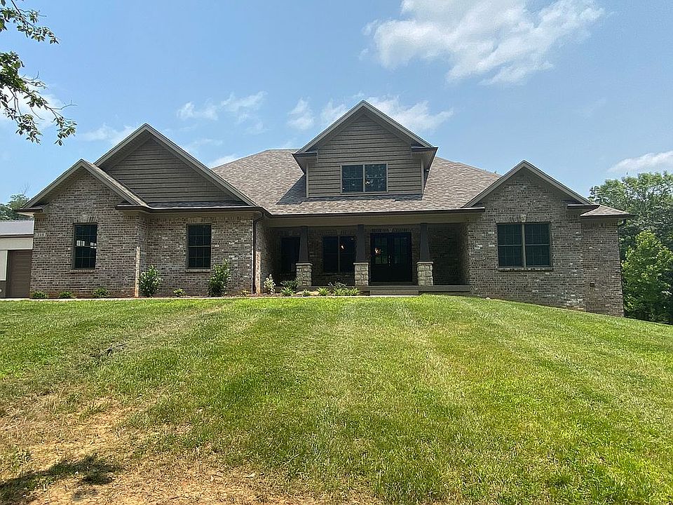 1st image of 210 River Cliff Dr