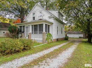1118 33rd Ave, Moline, IL 61265