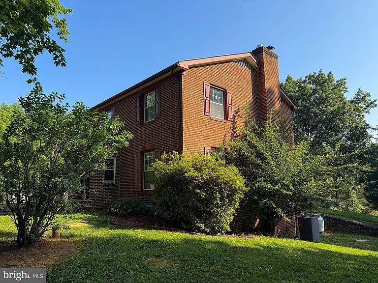 11 Hickory Ln — Photo 77