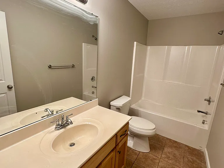 4303 Camry Dr — Photo 10