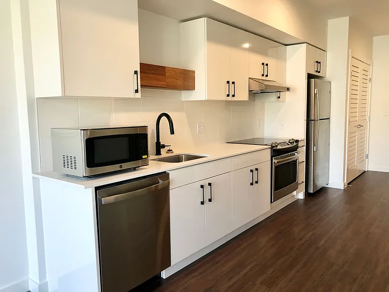 Spur Apartments — Photo 136