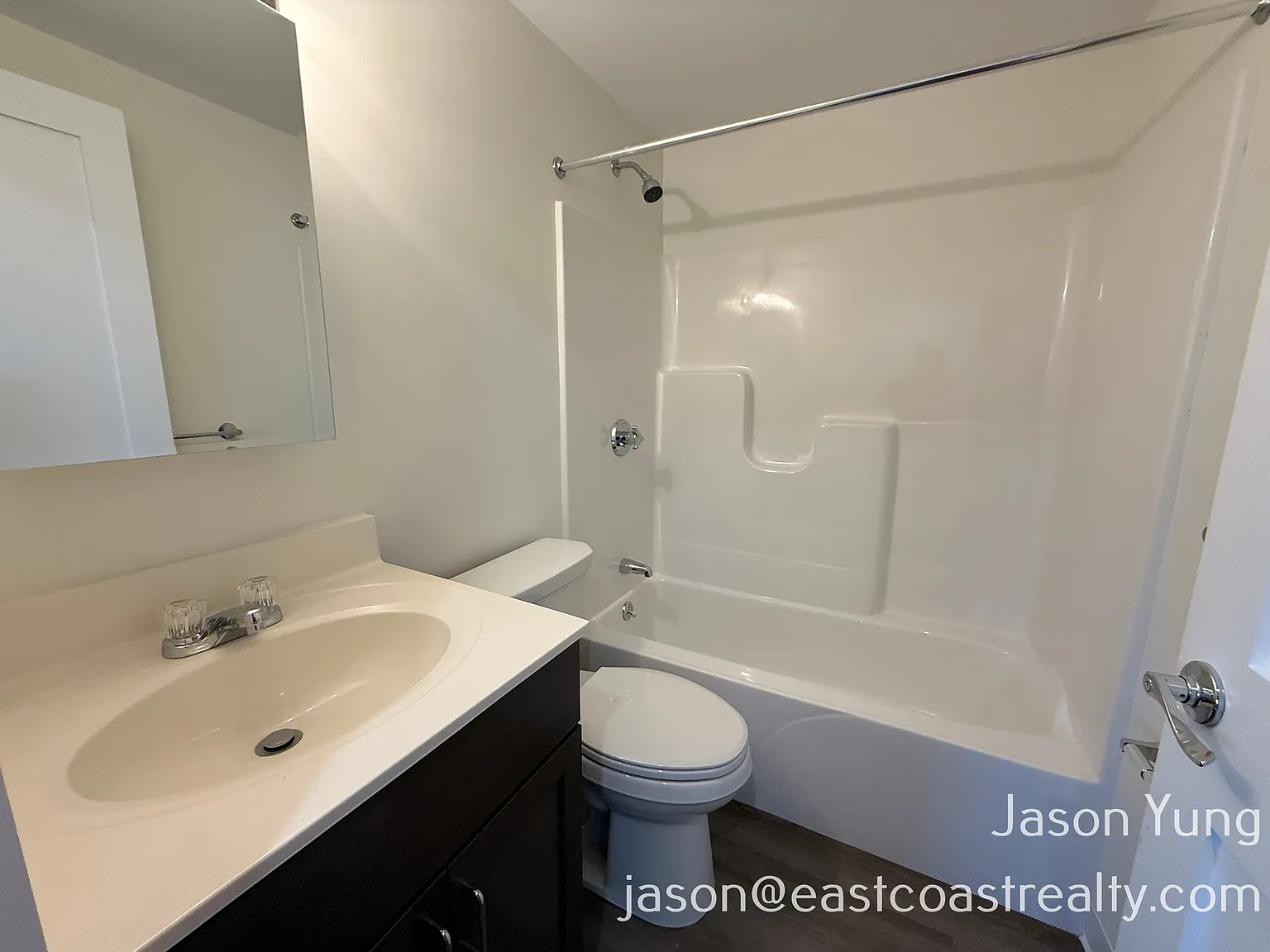 Studio, 750 sqft, $2,525 — Photo 2