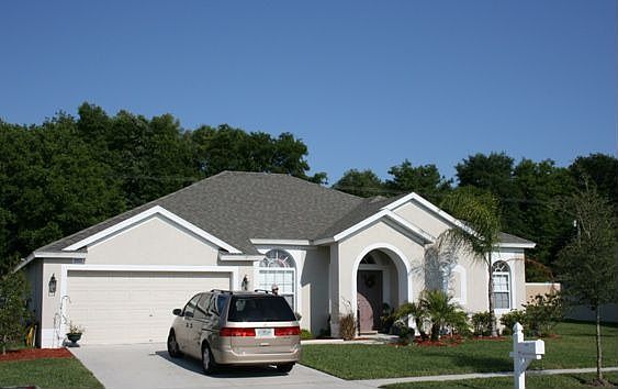 2600 sq ft 4bd 3ba plus Office