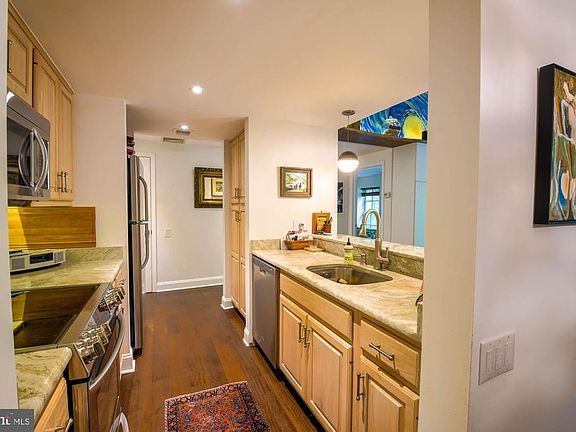 5th image of 350 S River Rd Unit G16