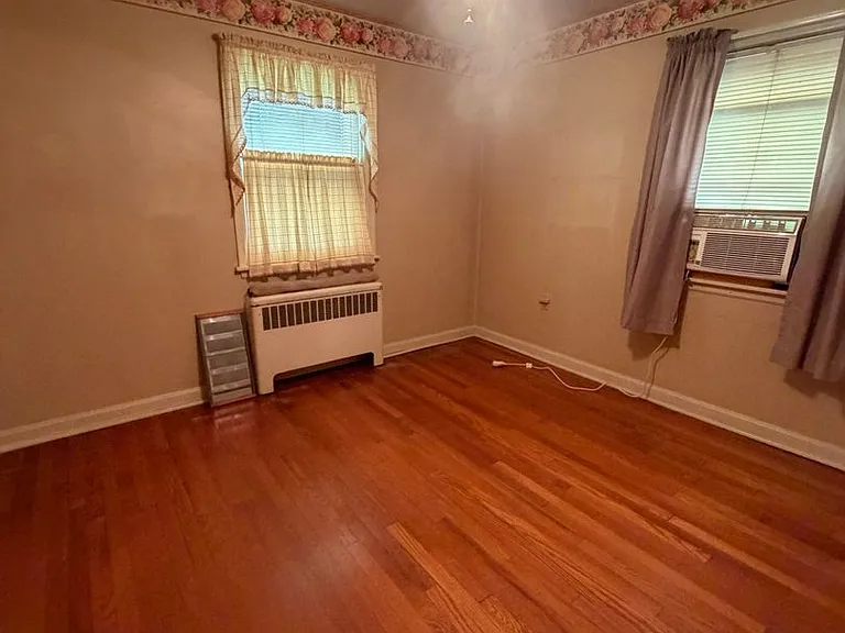 903 Green Ter — Photo 4