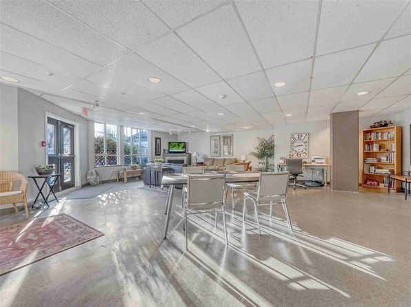 3 bedroom rental in Vancouver — photo 25