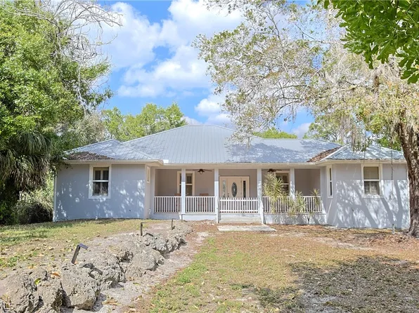 21531 Pearl St, Alva, FL 33920