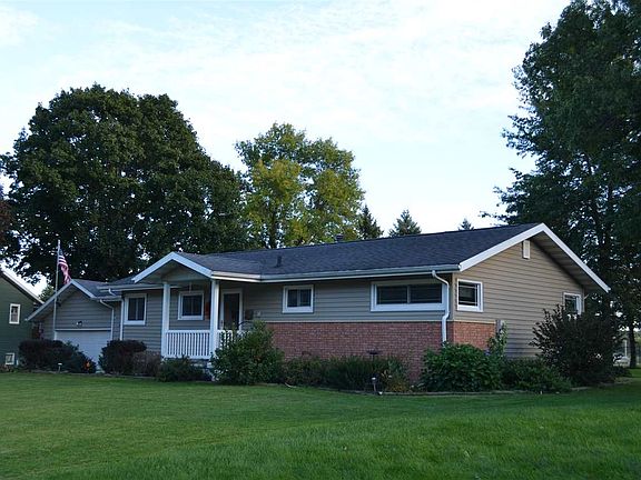 2nd image of 106 Valley Dr