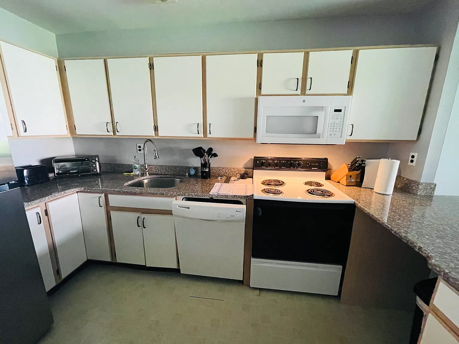 46 Township Line Rd — Photo 2