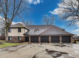825 Waterview Cir APT 3, Vernon Hills, IL 60061