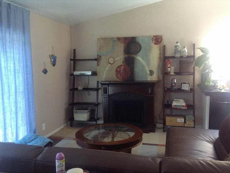 6940 Burning Tree Ct — Photo 3