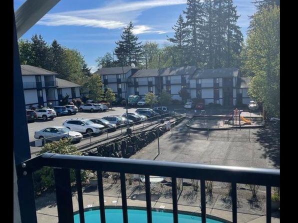15416 40th Ave W #B50
