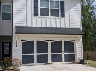5177 Sidney Square Dr, Flowery Branch, GA 30542
