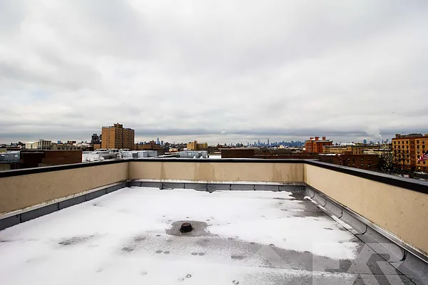 Rented by EXR | media 17