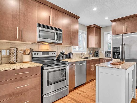 3rd image of 821 E McDougall Rd NE #2