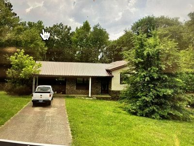93 Valley Rd, Mc Ewen, TN, 37101