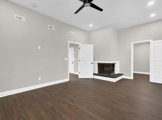 297 Iroquois Park Pl, Columbus, OH 43230