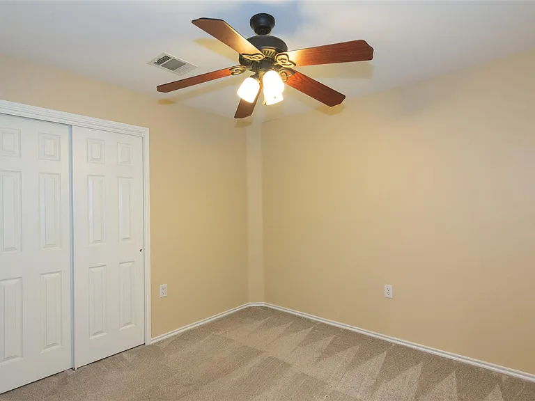 7612 Cayenne Ln — Photo 22