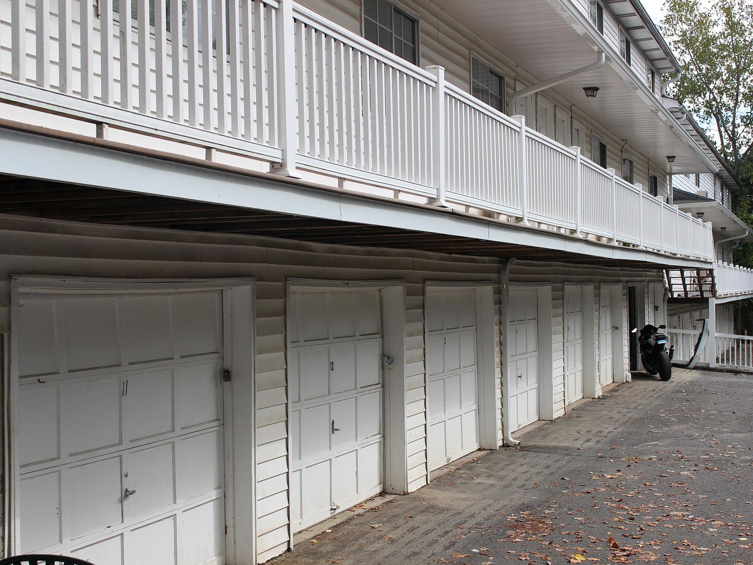 123 Mark Ln, Waterbury, CT 06704 Zillow