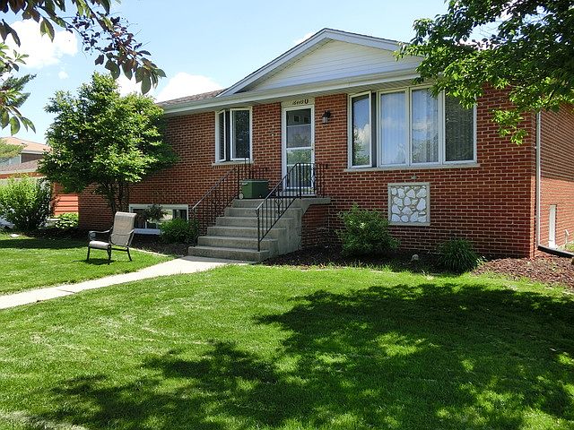 1st image of 16449 Horseshoe Dr