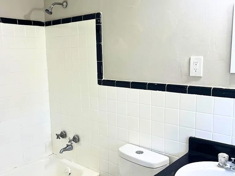 2742 Forest Ridge Dr — Photo 26