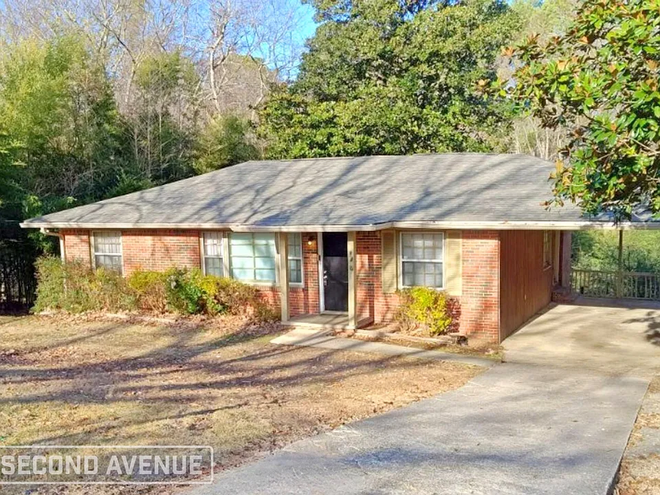 438 Tupelo Rd