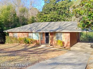 438 Tupelo Rd, Birmingham, AL 35215