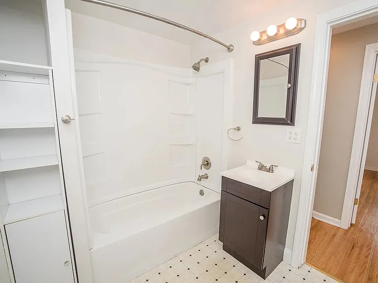 350 Humboldt St — Photo 4