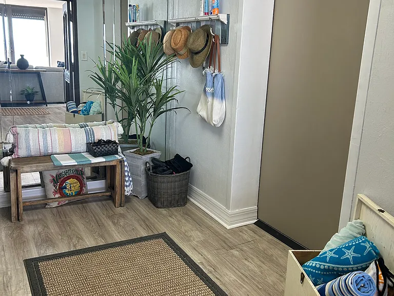 3000 N Atlantic Ave #8 — Photo 2
