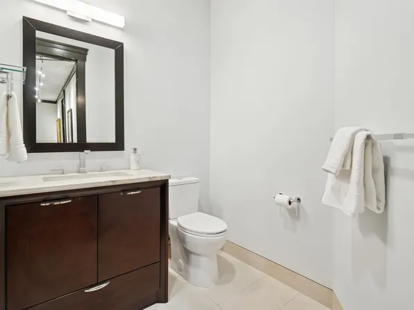 174 Washington Street image 25 of 33