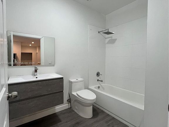 2nd image of 2311 NW 22nd Ave #405