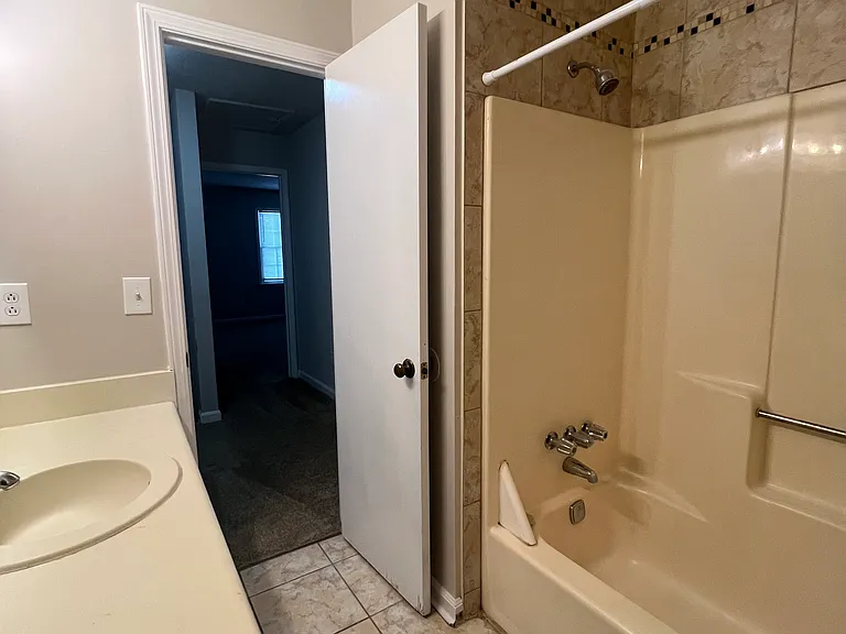 3131 Sloping Ter — Photo 10