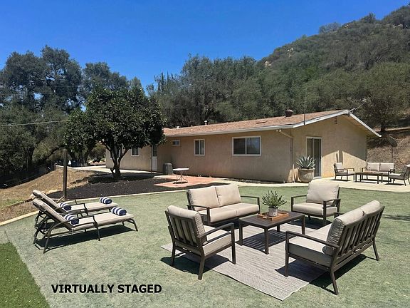 3rd image of 26942 Oakmont Rd