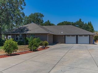 6200 Nine Oaks Rd, Valley Springs, CA 95252