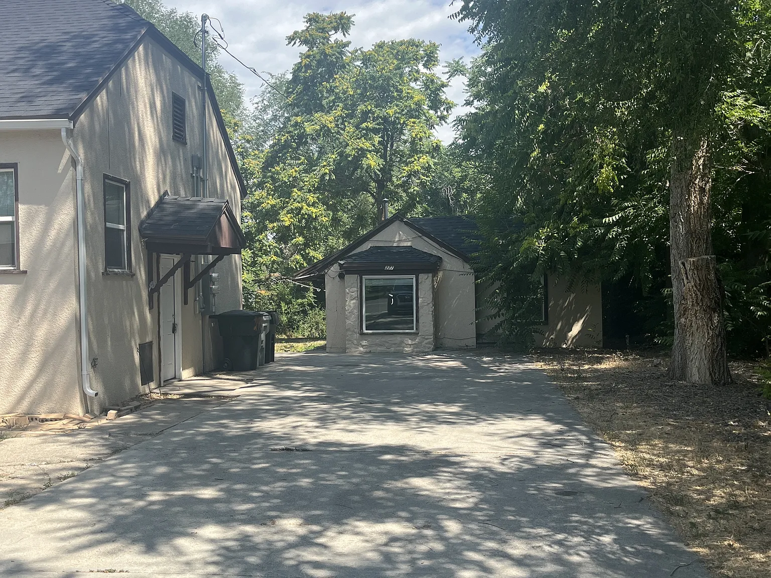 275 E 200 S - HC - Garage — Photo 1