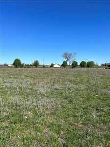 2008 Old 50 Hwy, Ottawa, KS, 66067