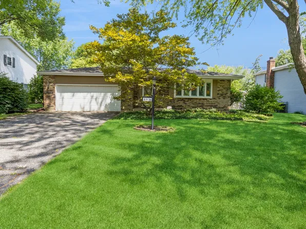 30W264 Argyll Ln, Naperville, IL 60563