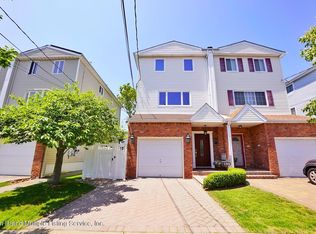 132 Vassar St, Staten Island, NY 10314