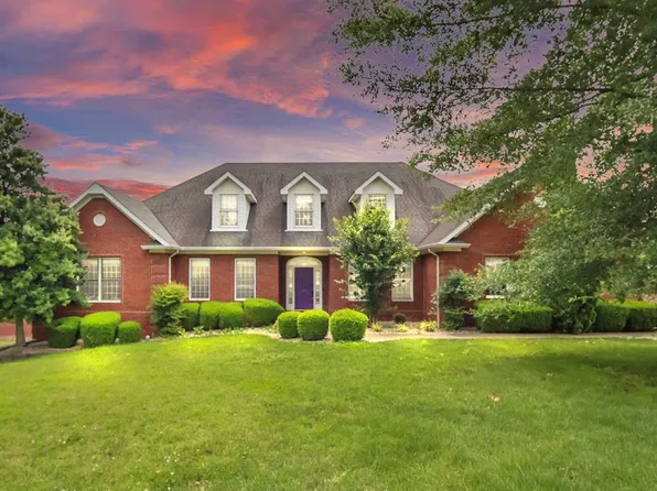 173 Fox Chase Cir, Madisonville, KY 42431