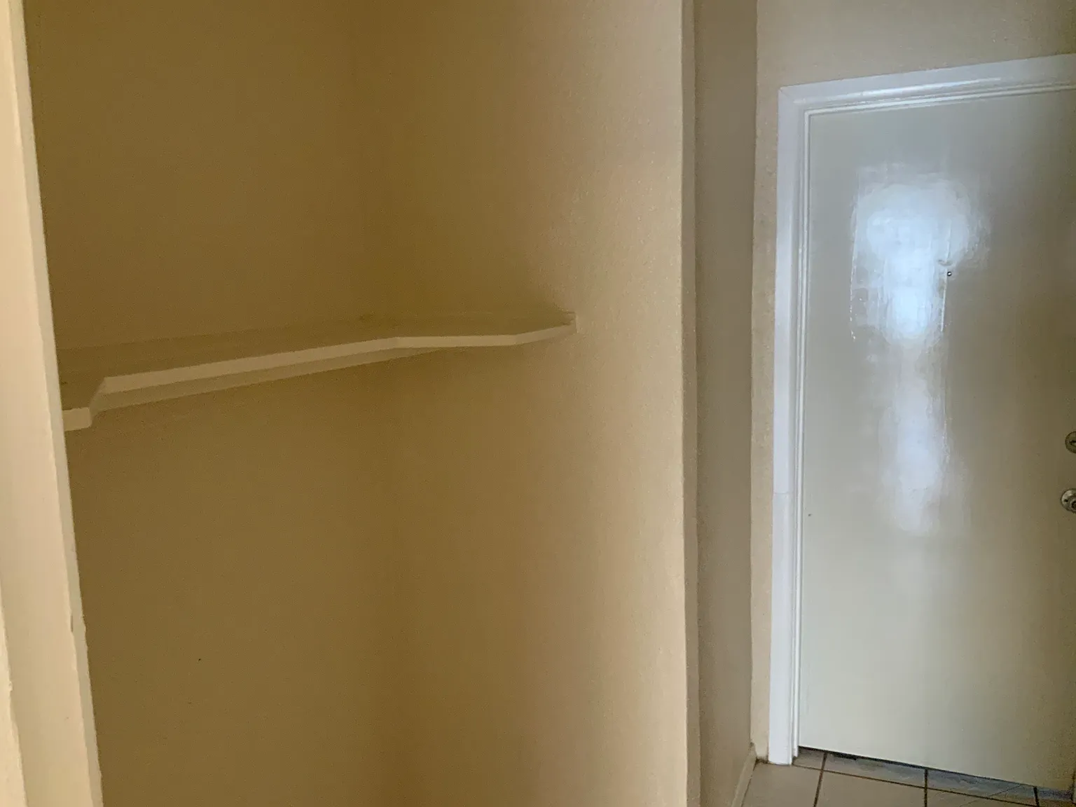 3 bed, 1600 sqft, $1,700 — Photo 3