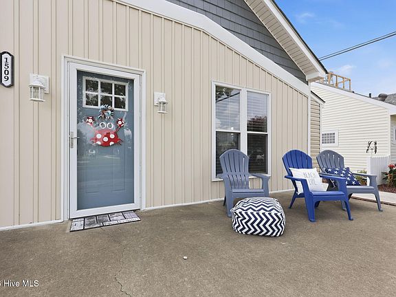 2nd image of 1509 Shepard Street