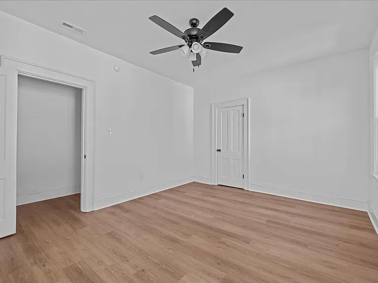 258 Maryland Ave — Photo 26